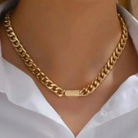 14K Gold-Filled Chain Link Choker - Picture 1 of 3